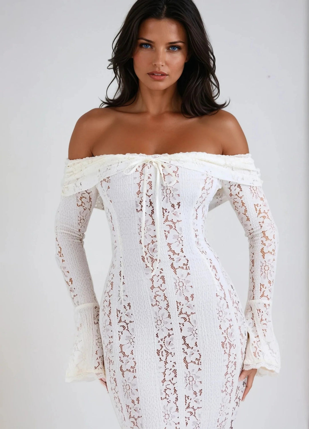 Auvelle | Romance Lace Evening Gown